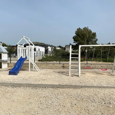 Buqez Sun 4 U - Oikos Eco - 4 *
