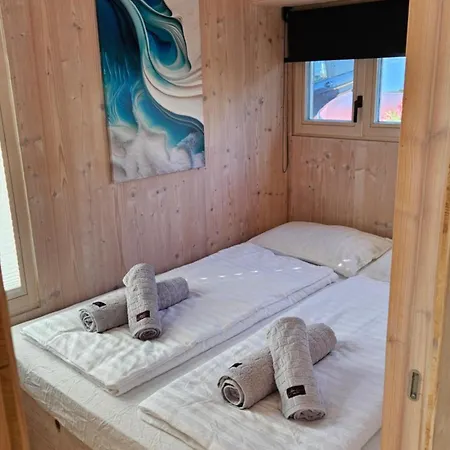 Buqez Sun 4 U - Oikos Eco - 4 Feriehus *