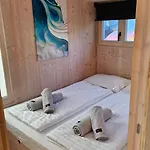 Buqez Sun 4 U - Oikos Eco - 4 Holiday home *