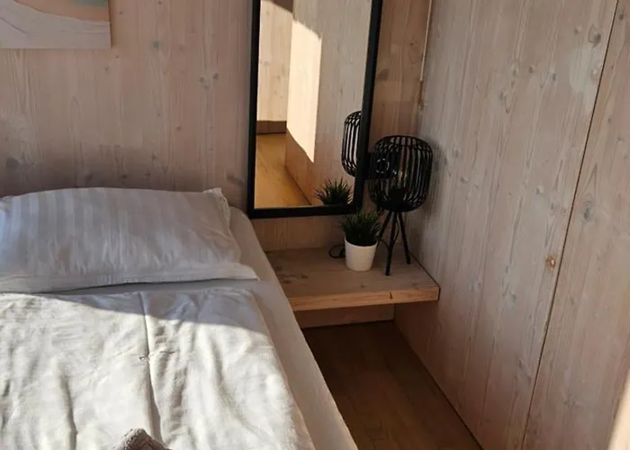 Buqez Sun 4 U - Oikos Eco - 4 * Drage